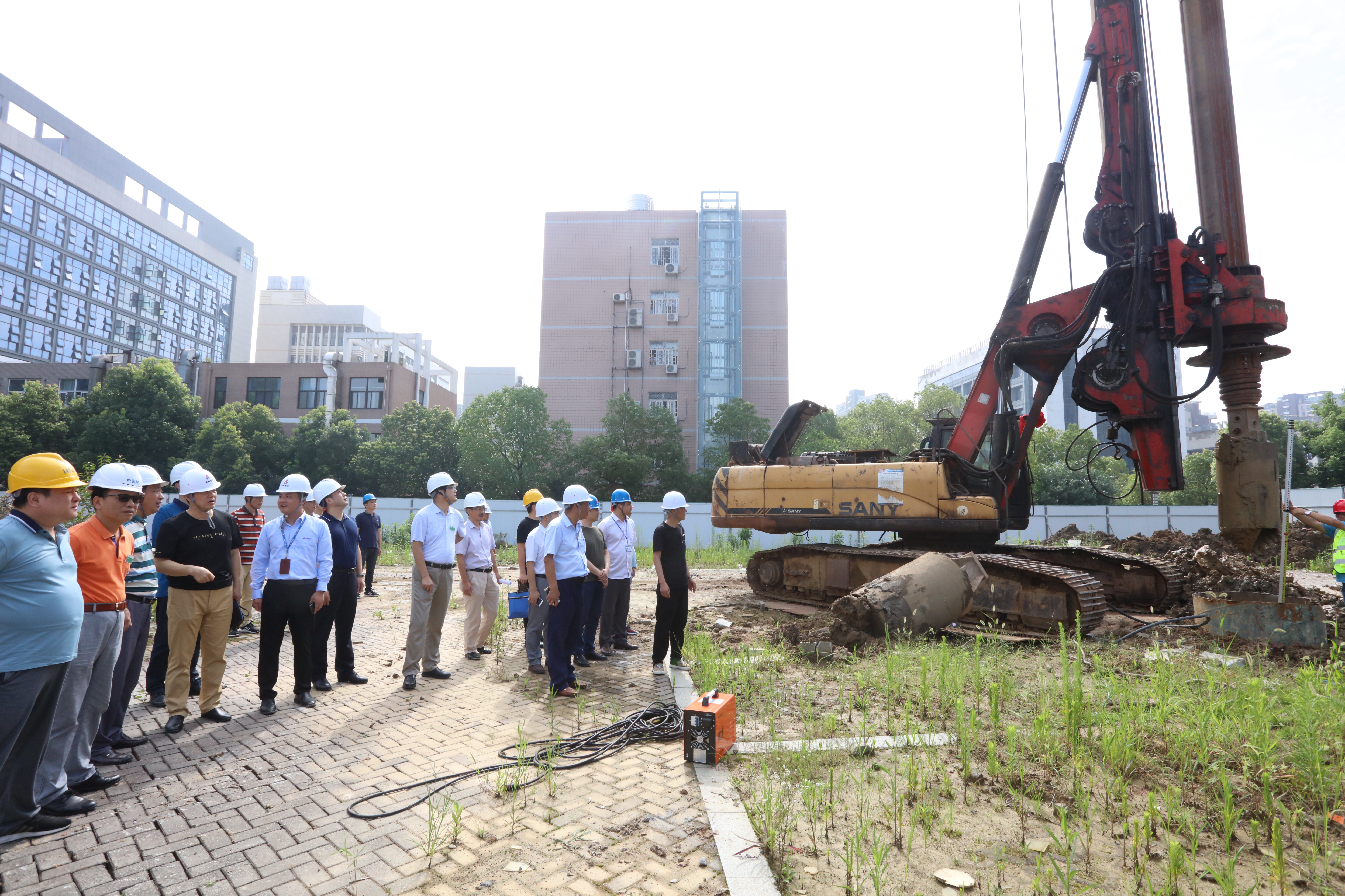 云顶集团yd1233检测网址中医药传承创新项目建设工程开工见证仪式举行(图2)