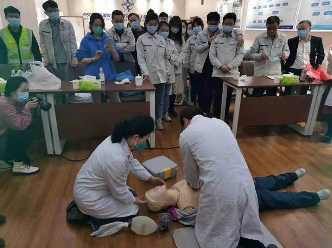 学党史、感党恩、办实事---记云顶集团yd1233检测网址外四支部“蓝生命之星”急救科普公益活动(图2)