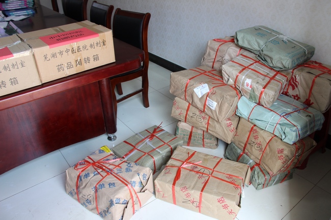 我院深入横塘村开展送医送药下乡义诊活动(图3)