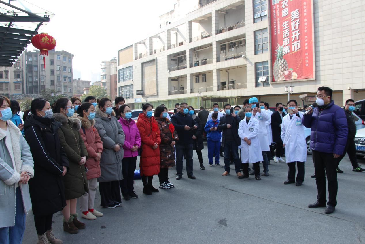 援疆医生再出征 云顶集团yd1233检测网址援湖北医疗队员再次驰援武汉(图4)